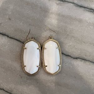 Kendra Scott Elle Gold Drop Earrings White